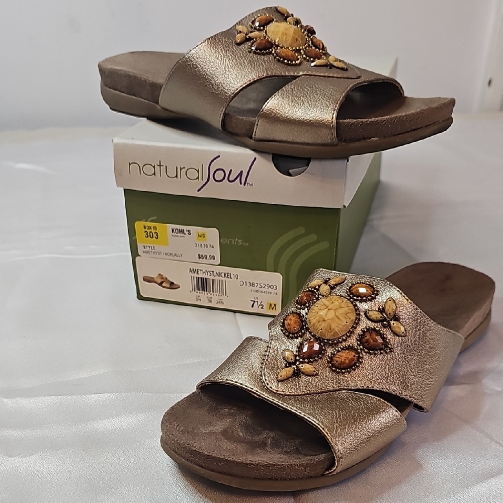 Natural Soul Women's Gold Embellished Sandals